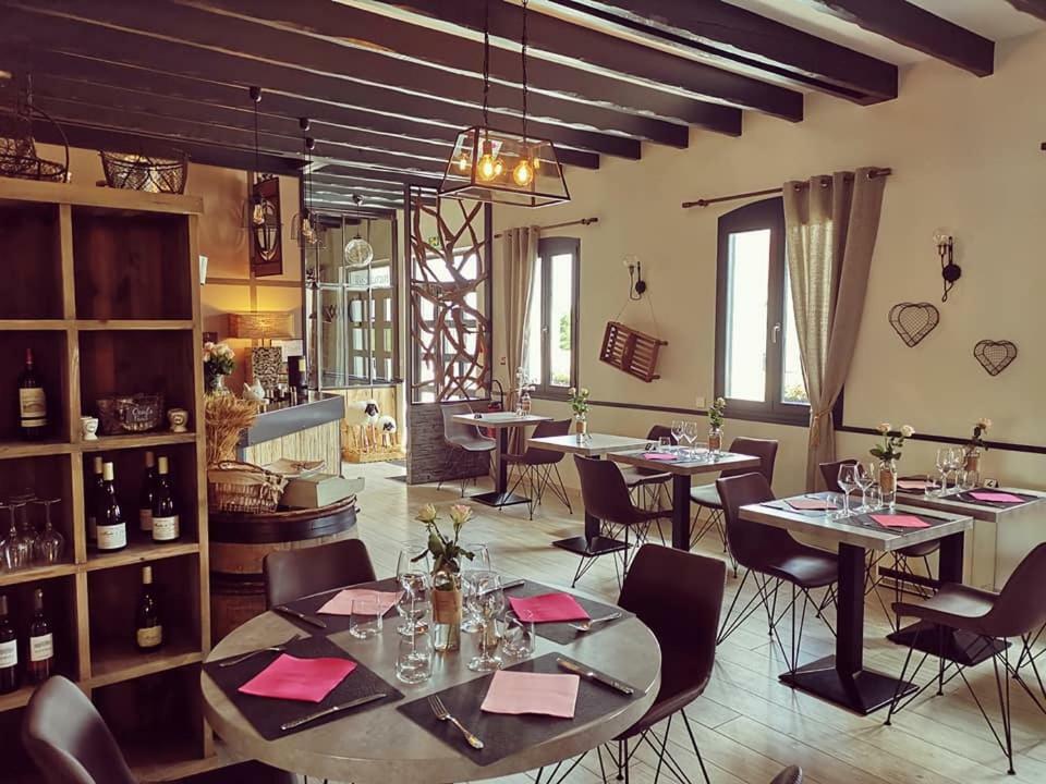 Auberge Saint-Jean Villequier-Aumont Kültér fotó