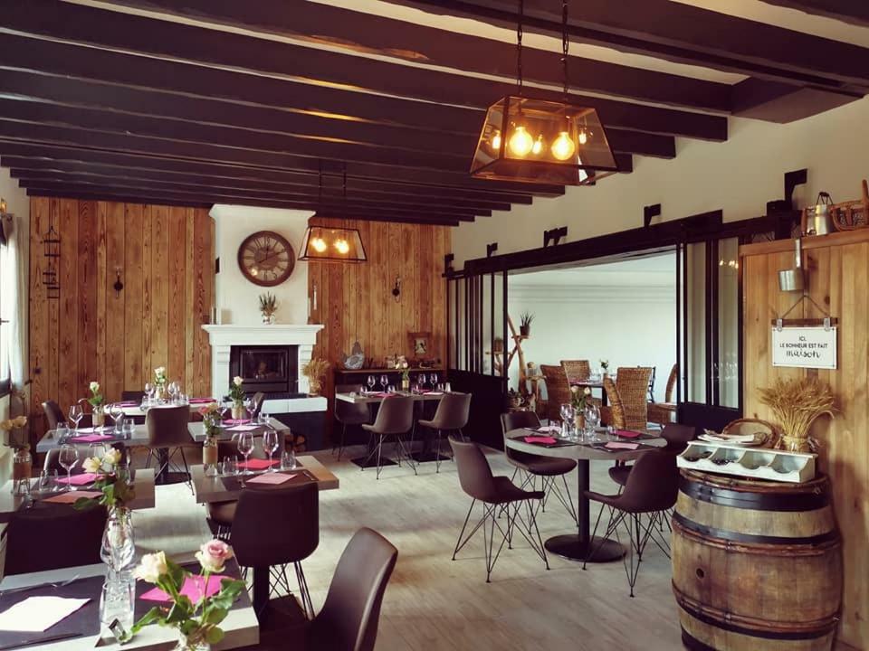 Auberge Saint-Jean Villequier-Aumont Kültér fotó