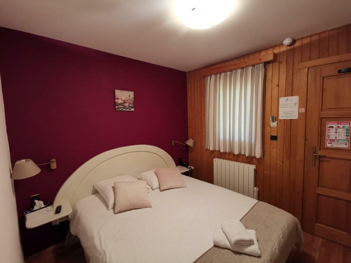 Auberge Saint-Jean Villequier-Aumont Kültér fotó